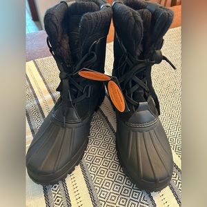Women’s Lugz Boots sz 8.5 NEW!